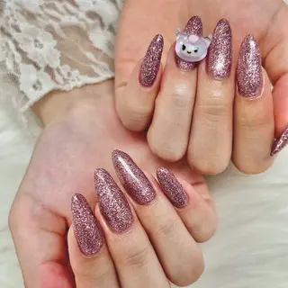 ネイル KIREIE Satomiのネイルデザイン