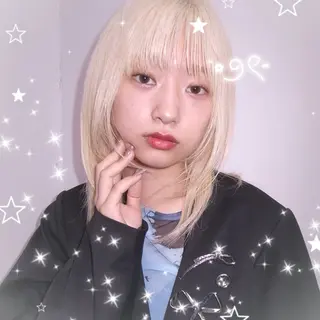 カラー ベージュ/透明感/ 桃子🎀のヘアスタイル