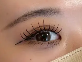 マツエク・マツパ 🧸垢抜け眉🧺 じゅん。の眉毛・アイブロウイメージ