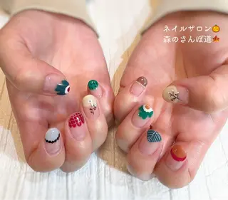 ネイル ショートネイル 森のさんぽ道のネイルデザイン