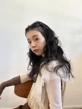 ロング 水谷 優華のヘアスタイル