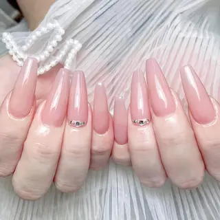 ネイル queensnail 🧸mikaのネイルデザイン