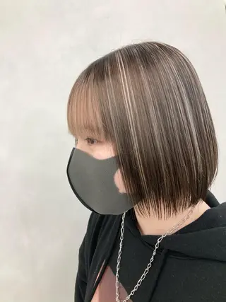 ショート カラー ハイトーン×レイヤー /遠藤将太のヘアスタイル