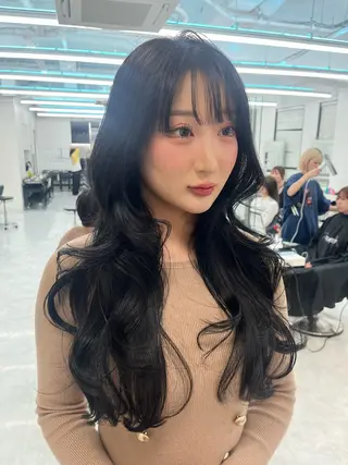 カラー 艶カラー🪄🪽 haruka🪽のヘアスタイル