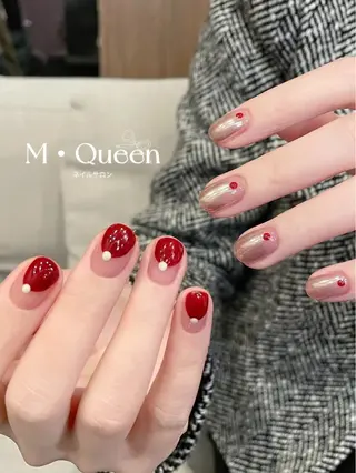 ネイル MQueen ネイルサロンマルのネイルデザイン
