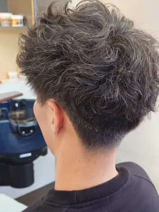 ミディアム ヘアーサロンカズミ所属・たけと/フェード モデル募集中のヘアスタイル