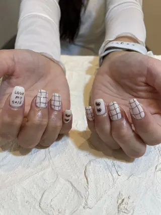 ネイル ネイルスクール byCharmeのネイルデザイン