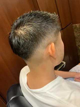 ショート メンズ 羽木 隆徒のヘアスタイル
