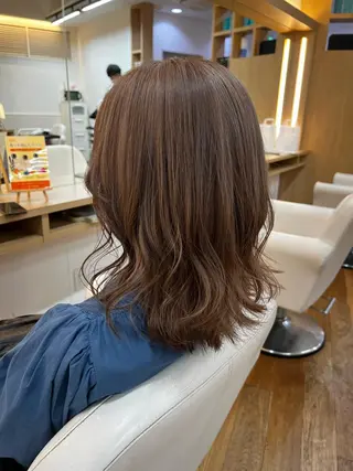 ミディアム カラー ✂︎HITOMI✂︎ 副店長のヘアスタイル