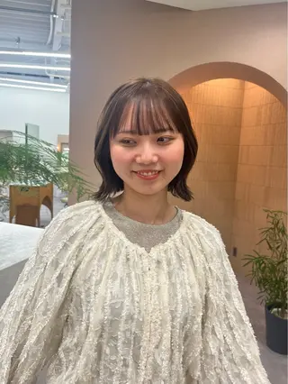 ショート 透明感カラー🌼 沙奈のヘアスタイル