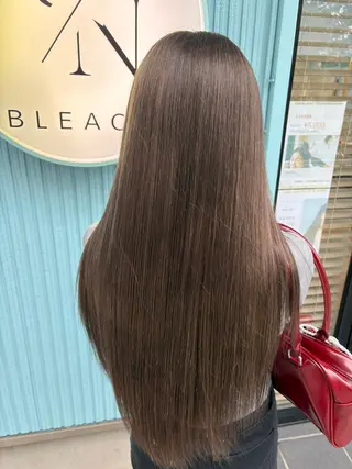 ロング カラー 🩶西 雪乃/透明感 くすみカラー🫧のヘアスタイル