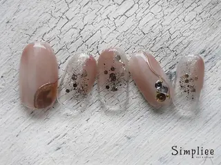 ネイル 🧸 Emiri🫧のマツエク・マツパデザイン