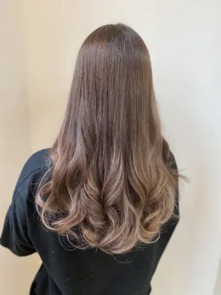 ロング Carrefour OHANAのヘアスタイル