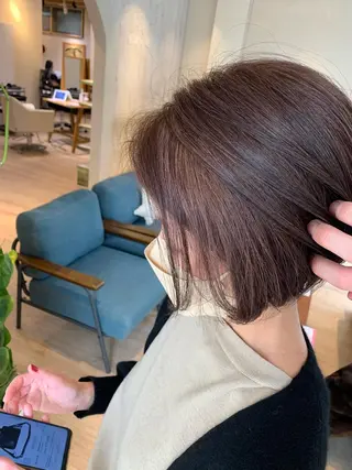 ショート カラー パーマ 白髪ぼかしハイライト 柳川拓哉のヘアスタイル