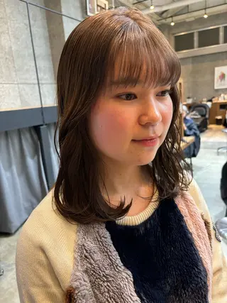 ミディアム カラー パーマ ヘアアレンジ 押切 響 のヘアスタイル