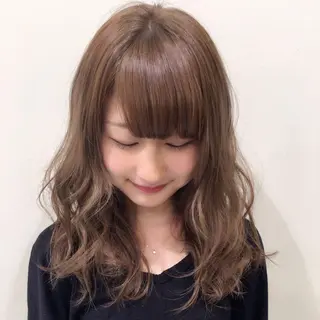 ミディアム セミロング カラー 韓国肌管理 ウプエステティックのエステ・リラクイメージ