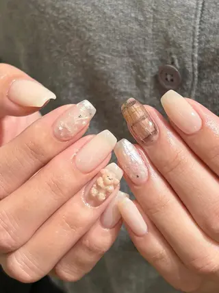 ネイル emi 🧸のネイルデザイン