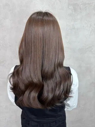 ミディアム カラー Rin♡透明感ピンク 🎀白肌ラベンダーのヘアスタイル