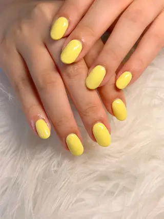 ショート Lune’a BEAUTY TOKYO所属・Mizuliネイル 眉毛メイクのサロンのネイルデザイン