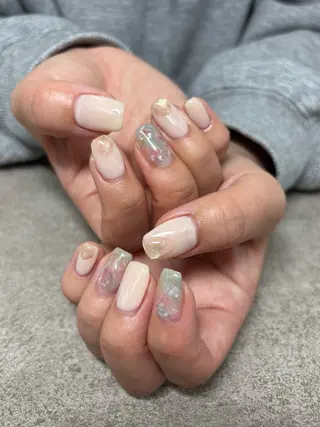 ネイル MAXKELLY EMIのネイルデザイン