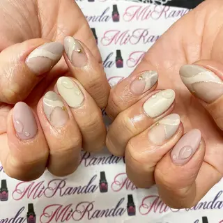 ネイル MiRanda 保坂 舞のネイルデザイン