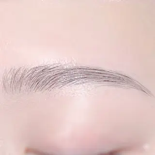 アイブロウ caws所属・caws 甲東園 鎌田のマツエク・マツパデザイン