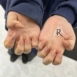ショート 美フォルムスカルプ✨ RENAのネイルデザイン