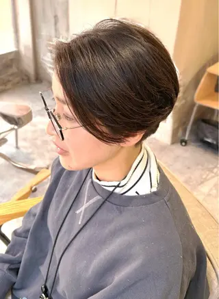 ショート 山田 守のヘアスタイル