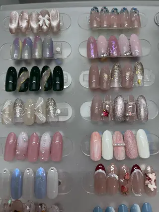 ネイル MoonNail ユリ🌸のネイルデザイン