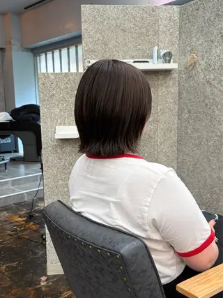 ミディアム カラー minmi .SUIのヘアスタイル