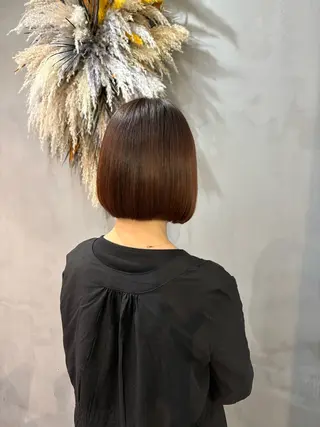 ミディアム カラー 顔周りカット ピンク カラー🩰りりのヘアスタイル