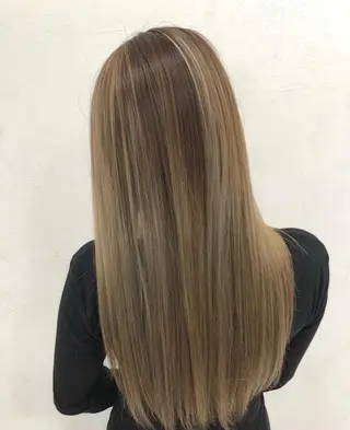 カラー モデル様募集✮*｡ﾟ 【Sawa】のヘアスタイル