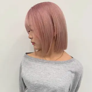 ショート カラー ブリーチなしピンク 赤井龍斗のヘアスタイル