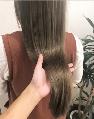 ロング カラー sail hairのヘアスタイル