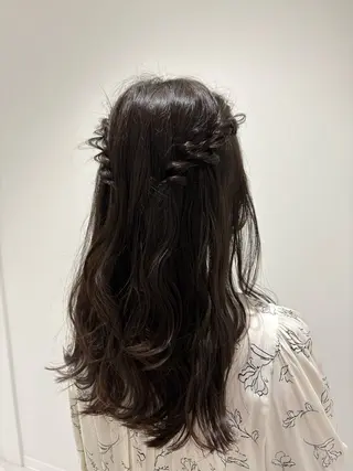 ヘアアレンジ 💗暖色/ブリーチ/ レイヤー/横浜/メイのヘアスタイル
