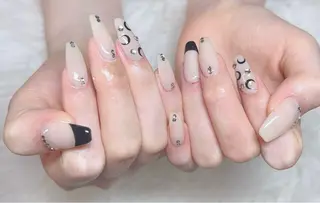 ネイル D-BEAUTY Nailsalonのネイルデザイン