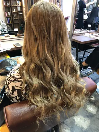 ロング 吉田 典弘のヘアスタイル