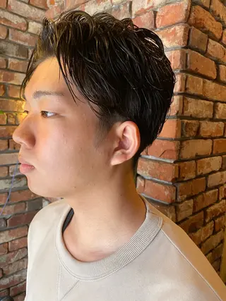 メンズ 高塩翔大 髪質改善のヘアスタイル