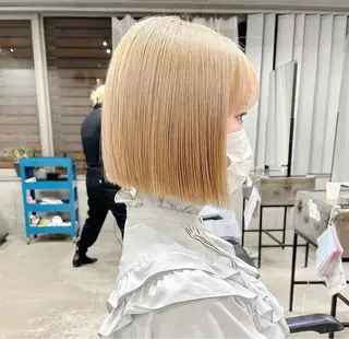 ショート カラー 韓国ボブ/ハッシュ カットKIRAのヘアスタイル