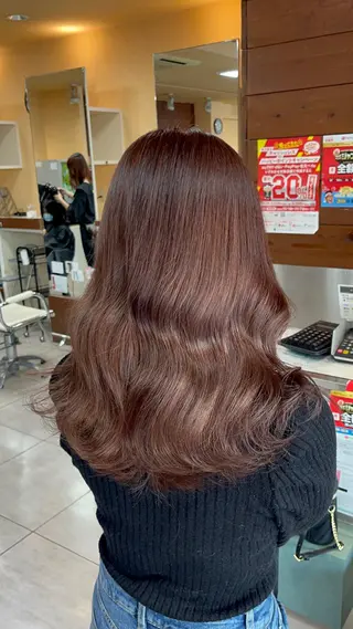 セミロング カラー ヘアアレンジ インナー×縮毛矯正 ピンクカラー澤井里菜のヘアスタイル