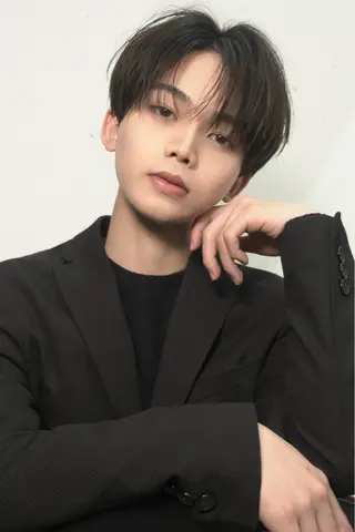 ショート Pia Yakuin所属・岩佐 柚太のヘアスタイル