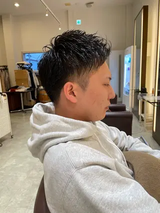 メンズ 片山 雄のヘアスタイル