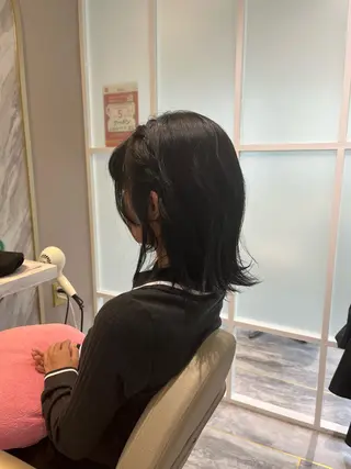 ミディアム カラー ヘアアレンジ 艶ボブ🌼 MAHOのヘアスタイル