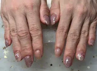 ネイル アゼルネイルサロン 富田のネイルデザイン