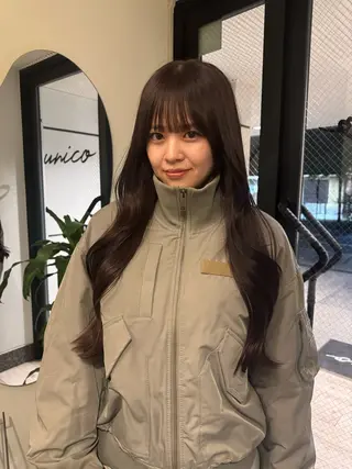 ロング カラー 内沼 恵留菜のヘアスタイル