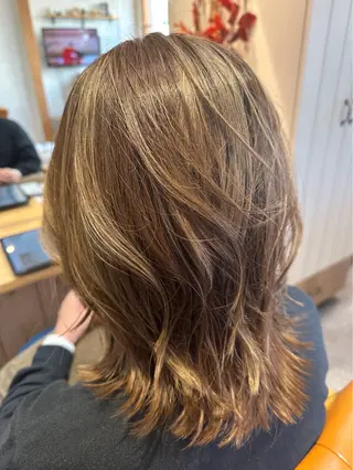カラー 🪻二宮俊カットモデ ル縮毛矯正募集🪻のヘアスタイル