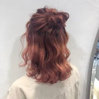 セミロング ヘアアレンジ . AYUKAのヘアスタイル