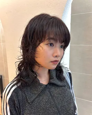 ミディアム パーマ かどた はるなのヘアスタイル