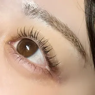 マツエク・マツパ LUMIA eyelash garden所属・梶 愛奈のマツエク・マツパデザイン