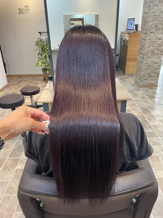 ロング カラー YUI/ ブリーチカラー🌷のヘアスタイル